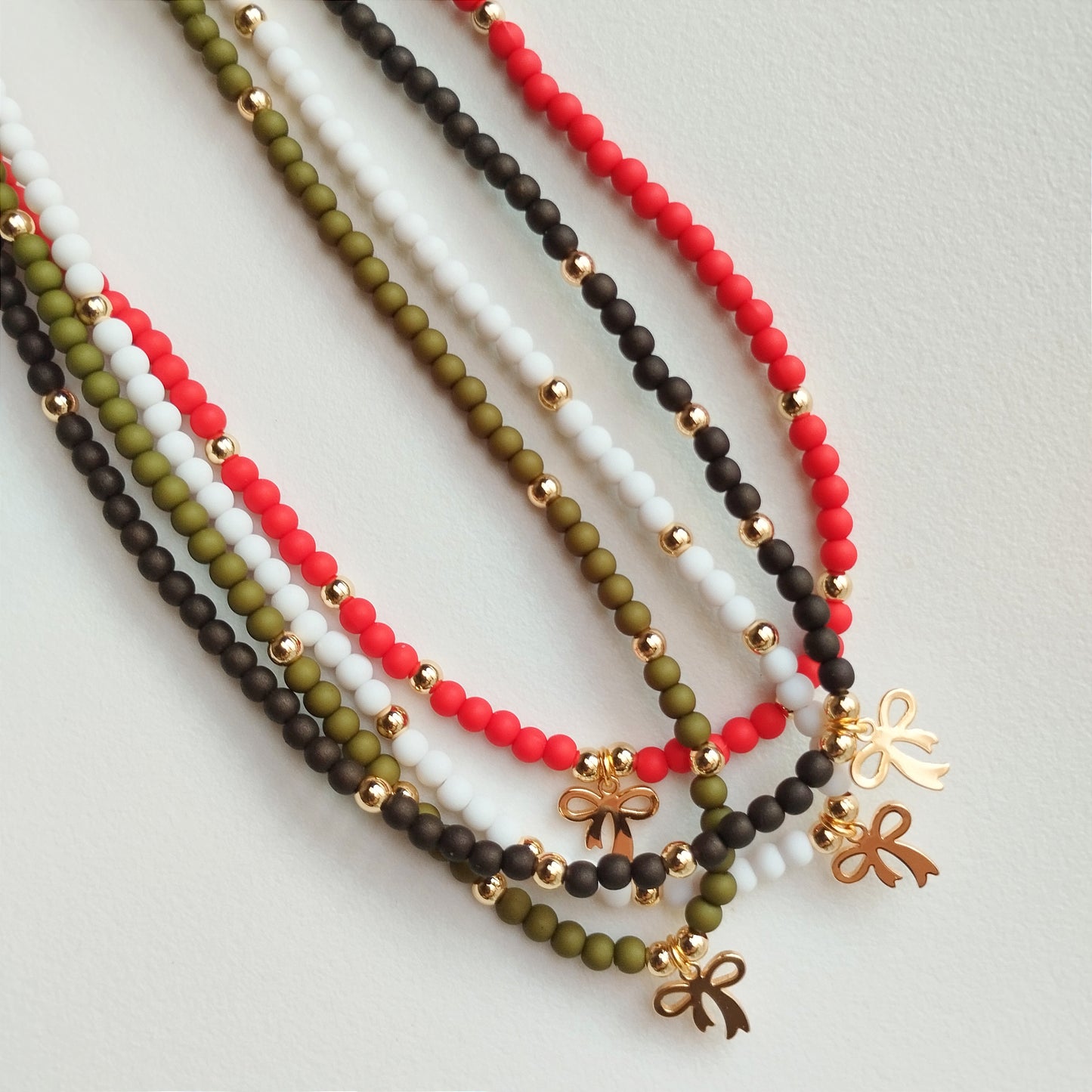 Collanina Fiocchetto